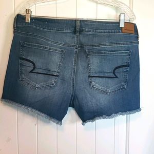 American Eagle super stretch midi shorts size 16